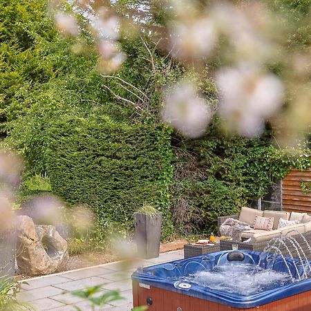 Bramblewood - Cosy Chic, Hot Tub, Close To Beach Stokeinteignhead Eksteriør billede